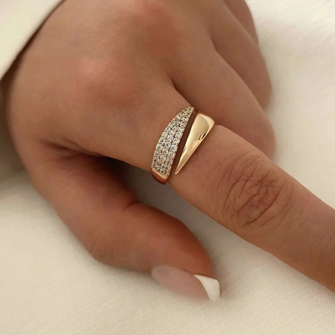The Layer | Ring